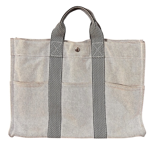 Hermes Handbags - Hermès Authentic Paris Fourre Tout MM Gray Canvas Tote Hand Bag!